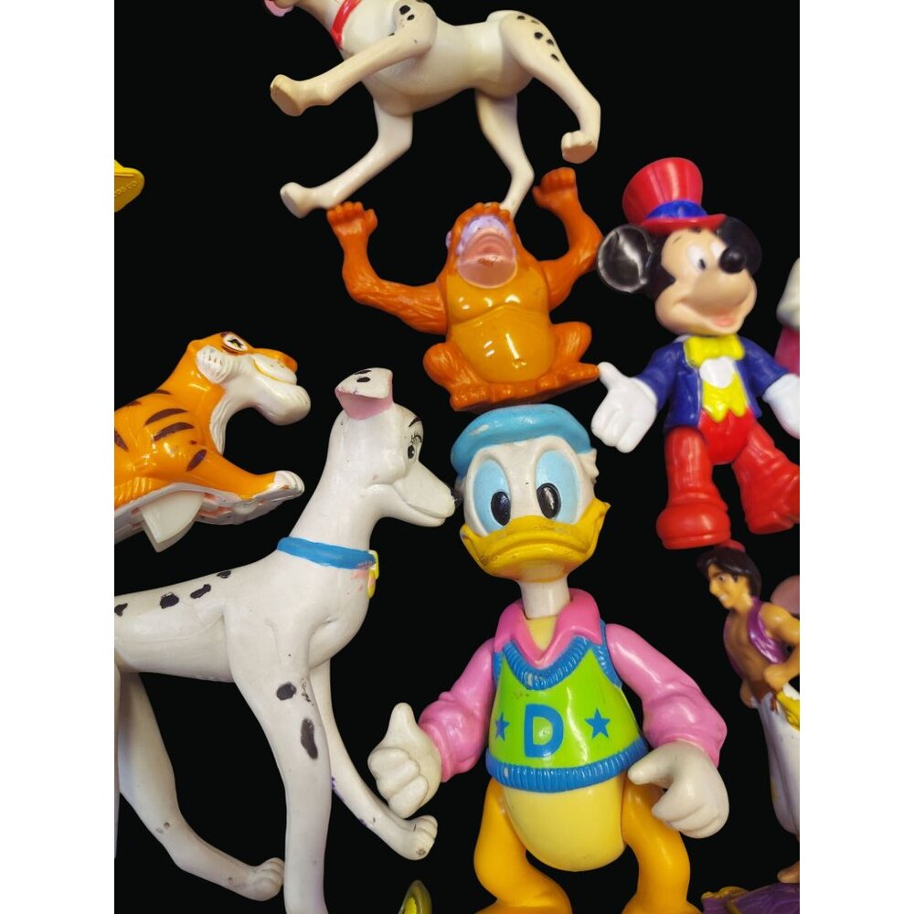 Lot of 13 Vintage 90's Disney Fast Food Toys - Picture 5 of 9